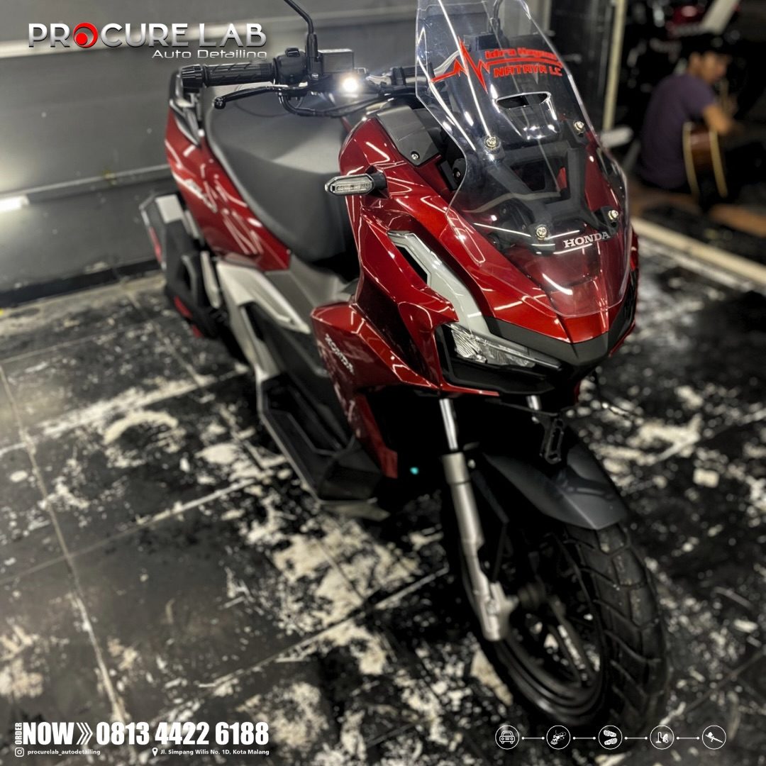 Nano Diamond Coating pada Honda ADV merah